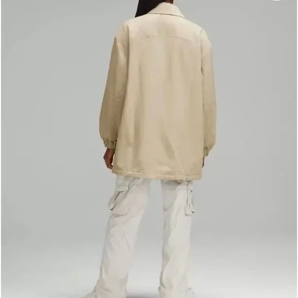 Lululemon - Lightweight Oversized  Coaches Jacket - Picture 3 of 9